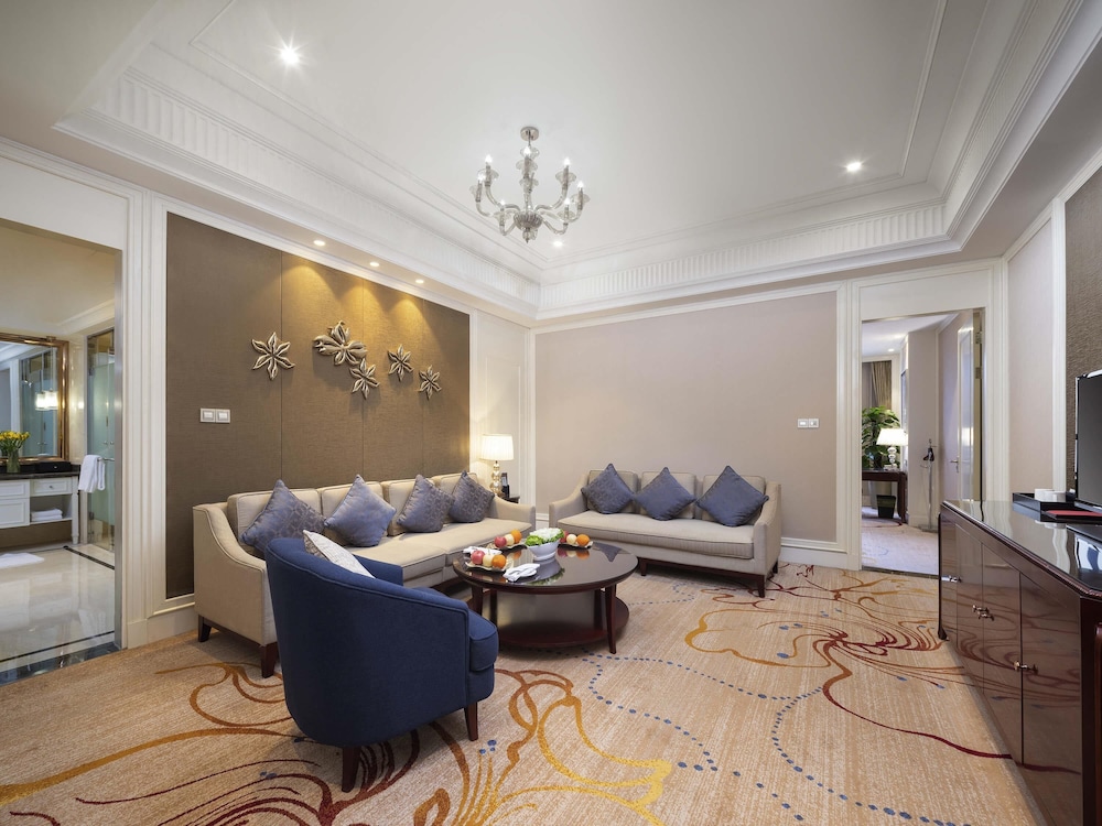Sofitel Xining 50/72