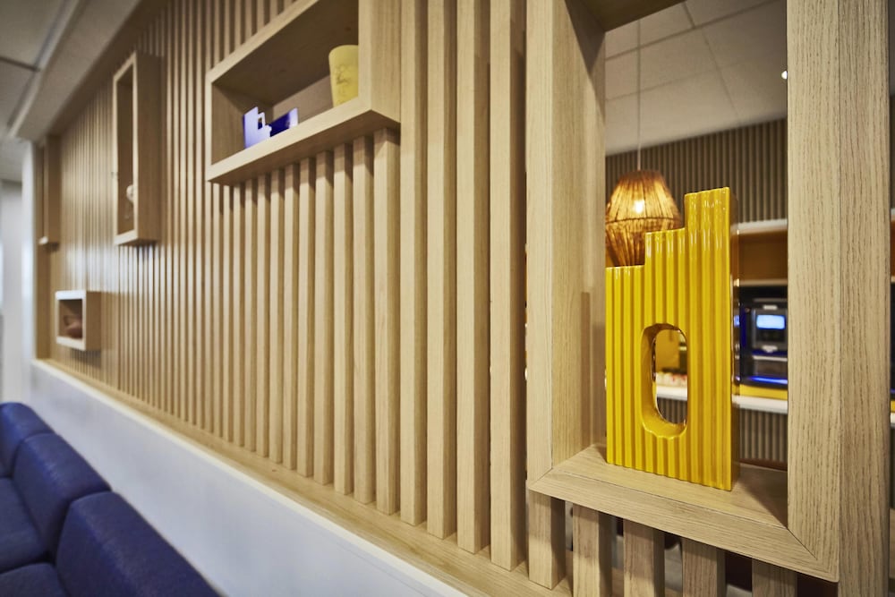 Kyriad ECO - Clermont Ferrand Estaing 20/42