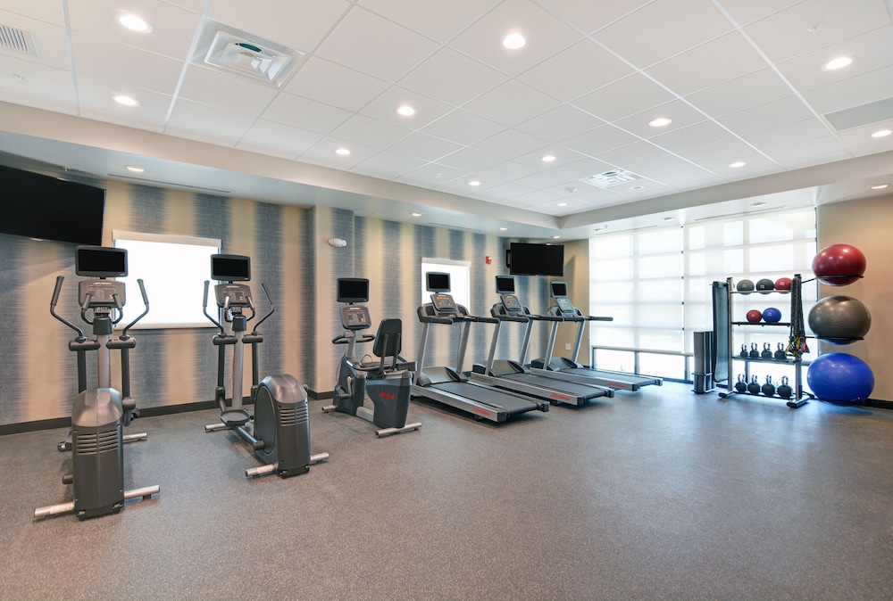 Home2 Suites by Hilton Palm Bay Melbourne I 95 28/40