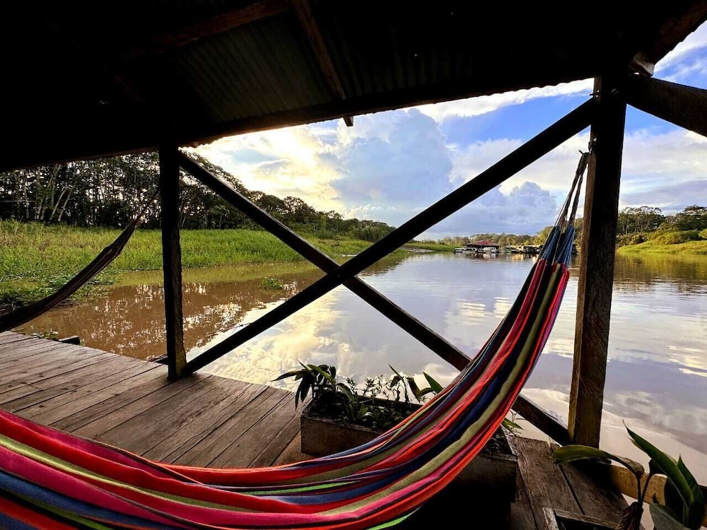 Cabana Flotante Kurupira 38/74