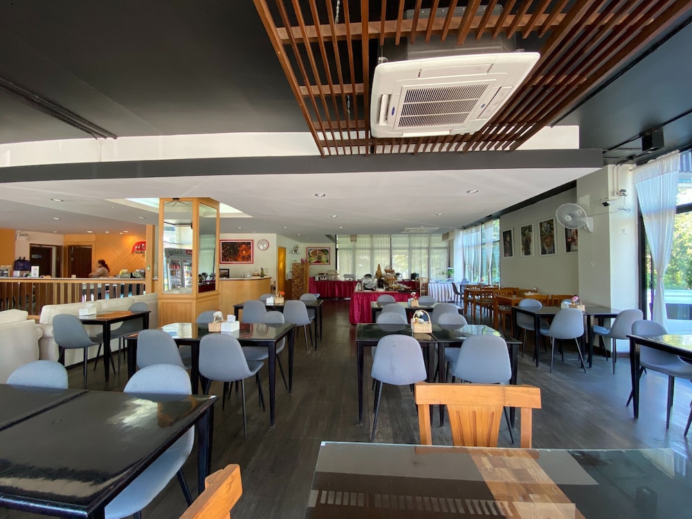We Valley Boutique Hotel 57/67