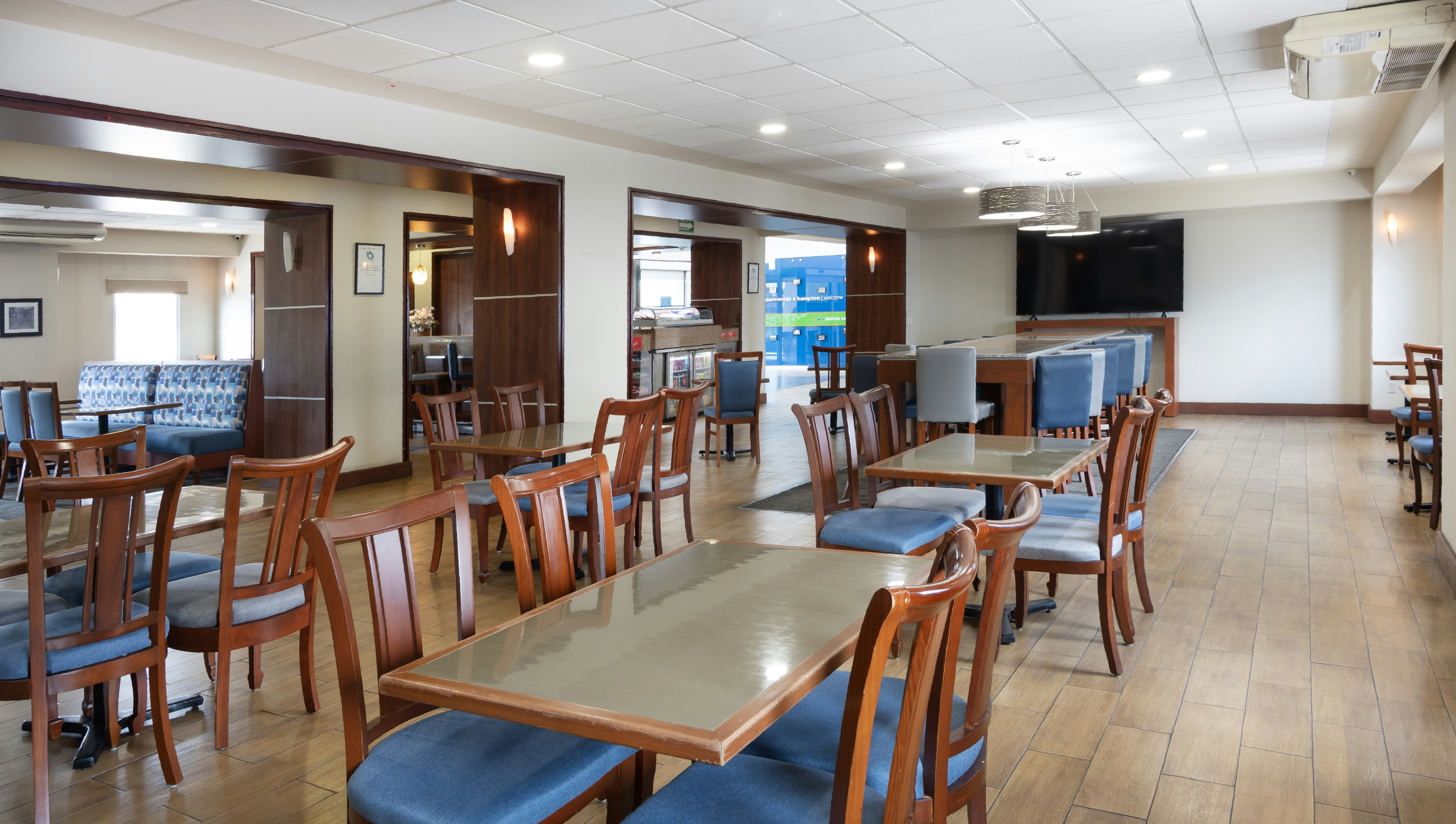 Hampton Inn by Hilton San Juan Del Rio 34/59
