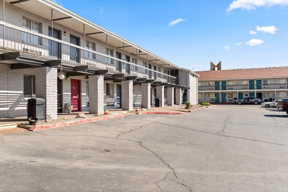 Days Inn by Wyndham Albuquerque Northeast 41/45