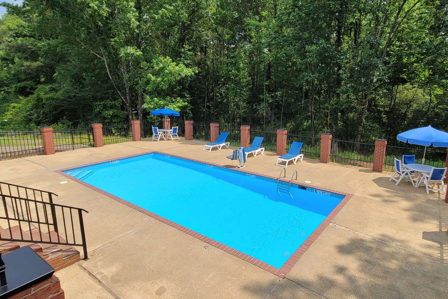 Econo Lodge Kosciusko MS 22/25