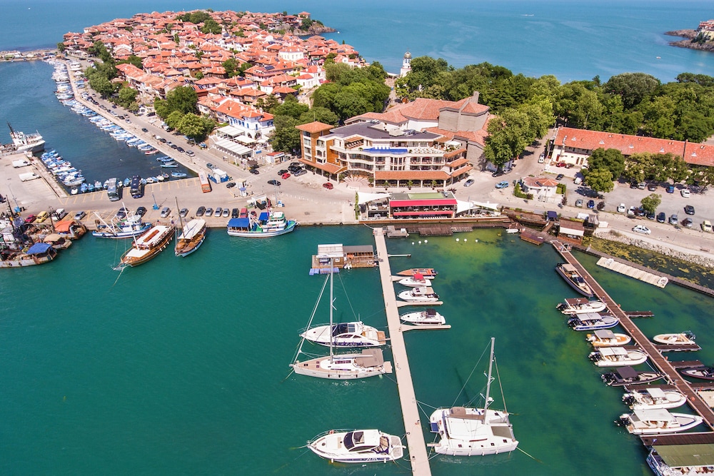 Blu Bay Sozopol 55/64