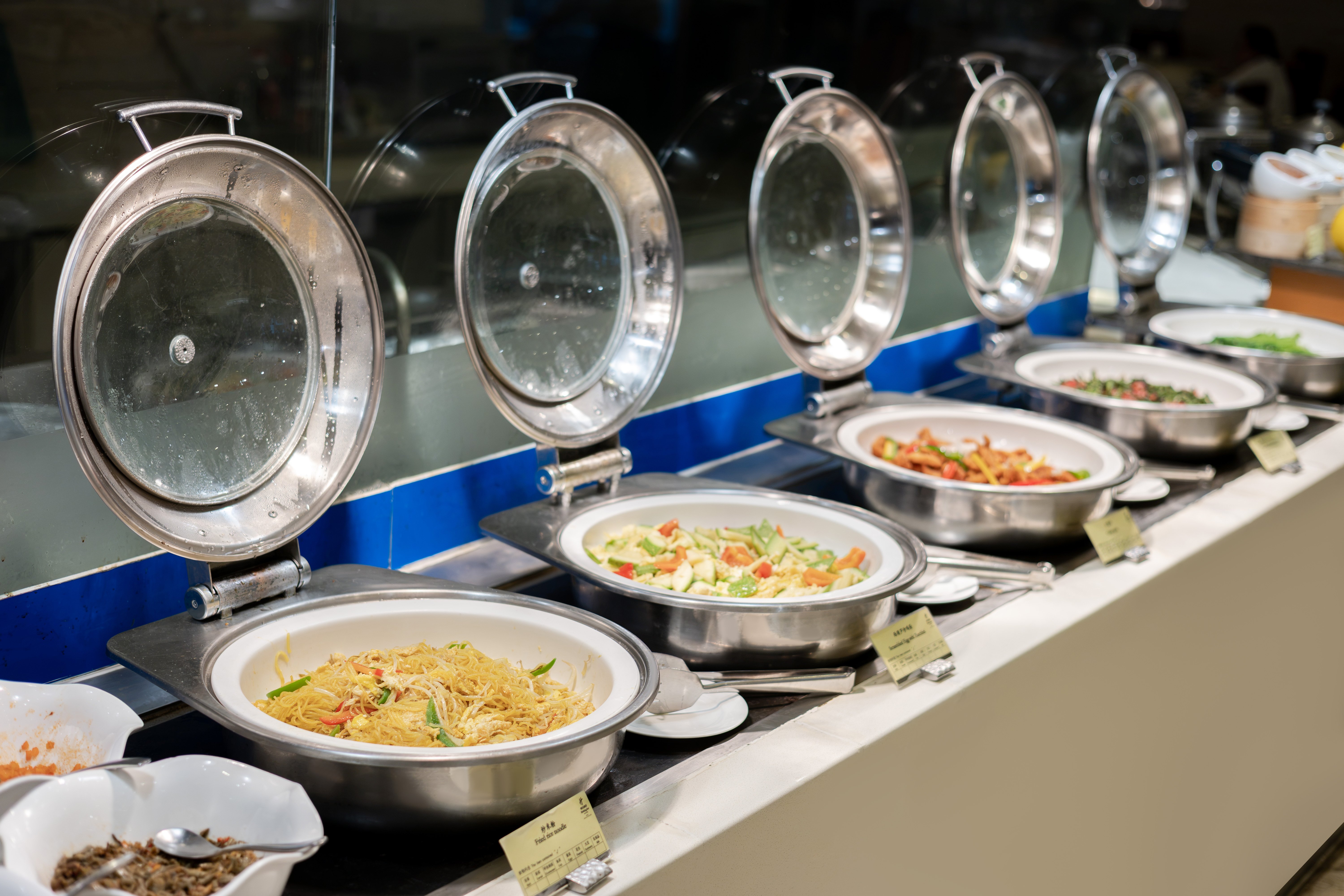 HOLIDAY INN SHANGHAI SONGJIANG 16/42