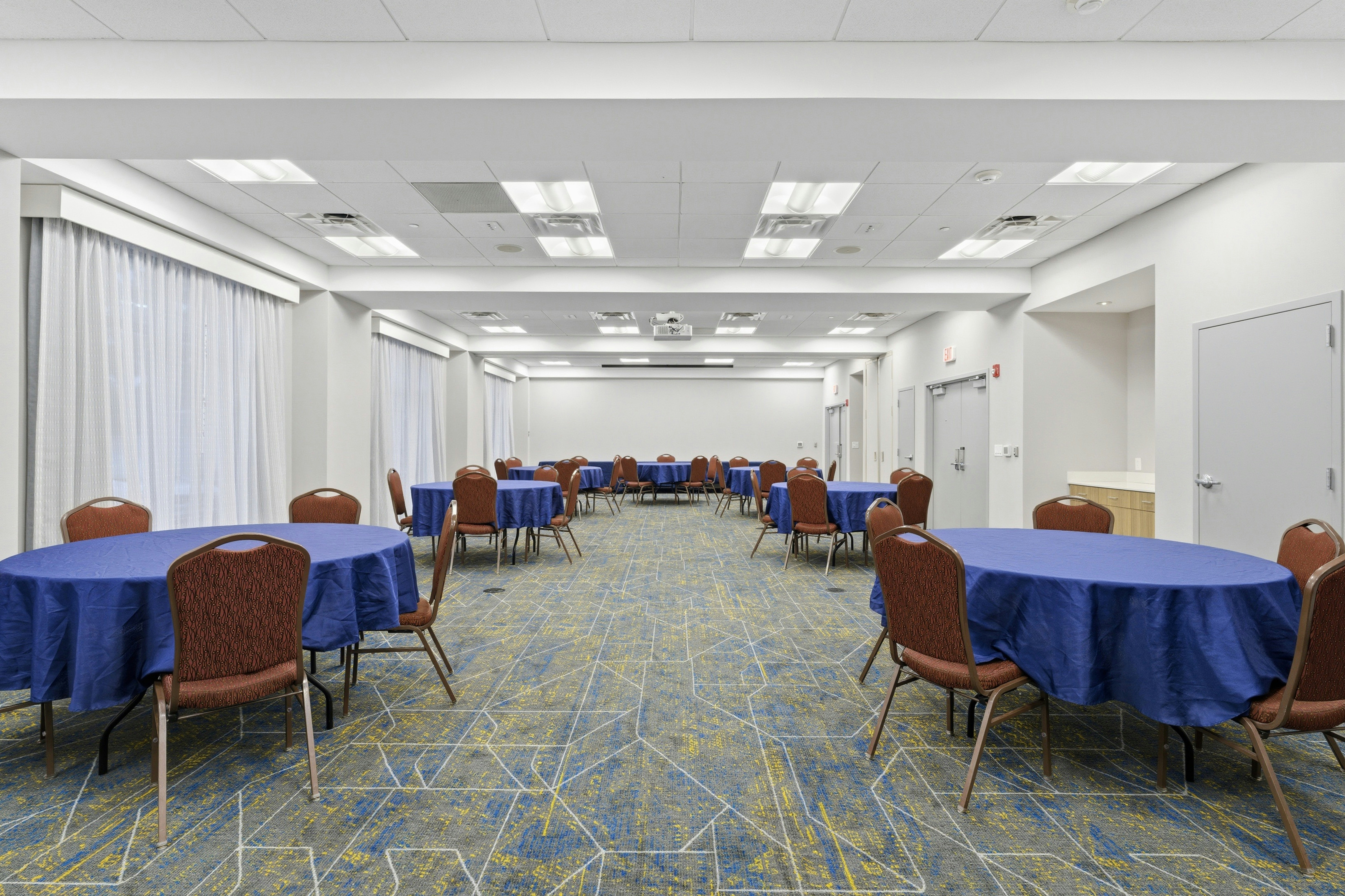 Hampton Inn And Suites Woodstock 66/74