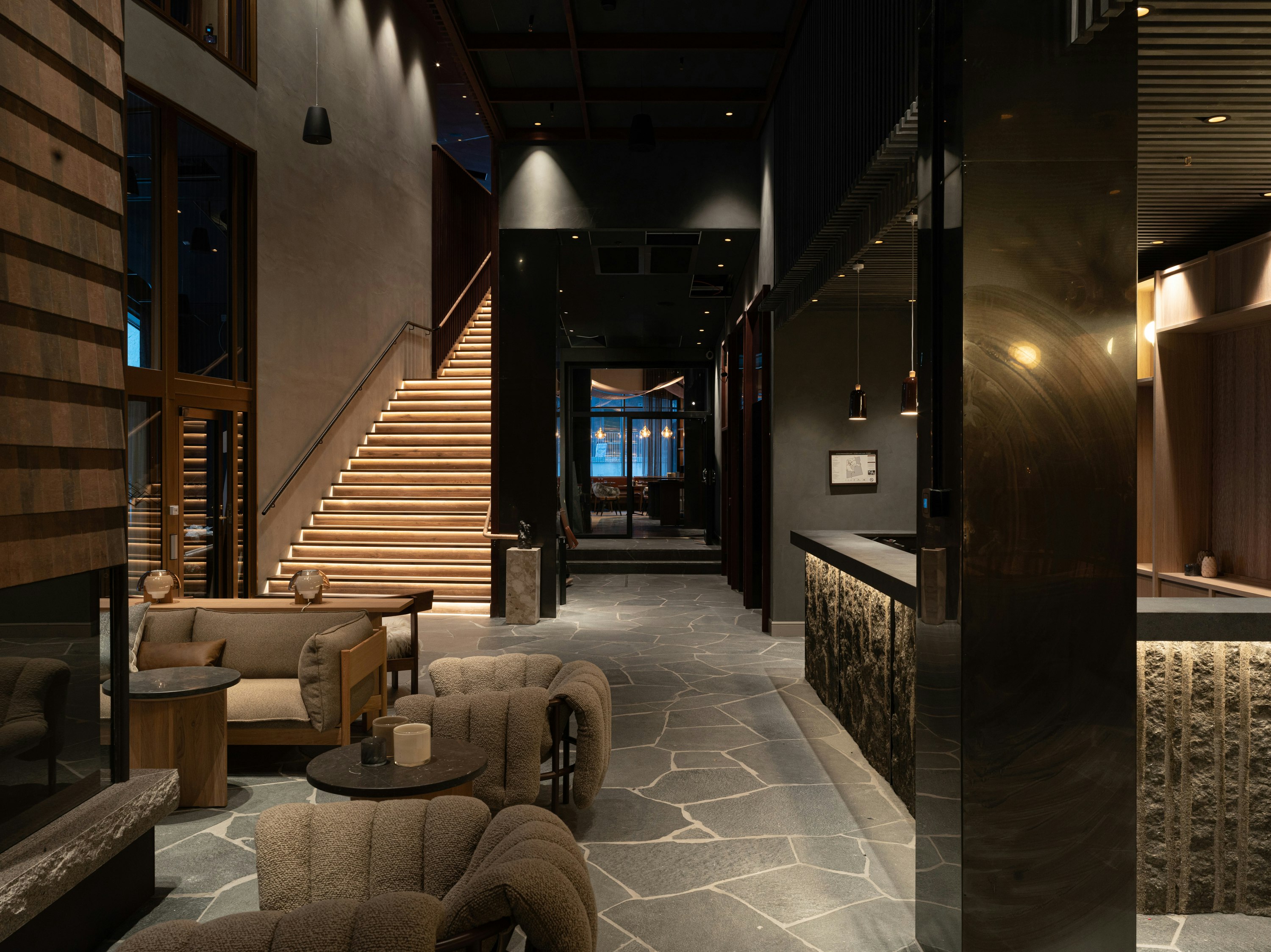 Elite Hotel Frost 27/40