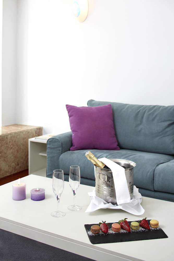 Hotel Faro and Beach Club 40/50