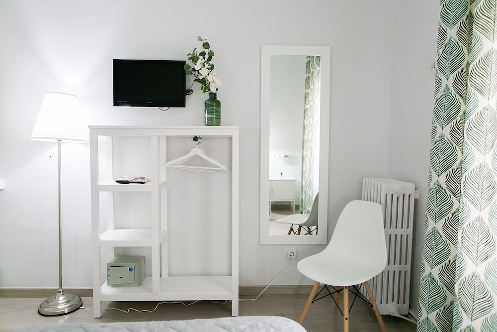 Blanc Guesthouse 44/50
