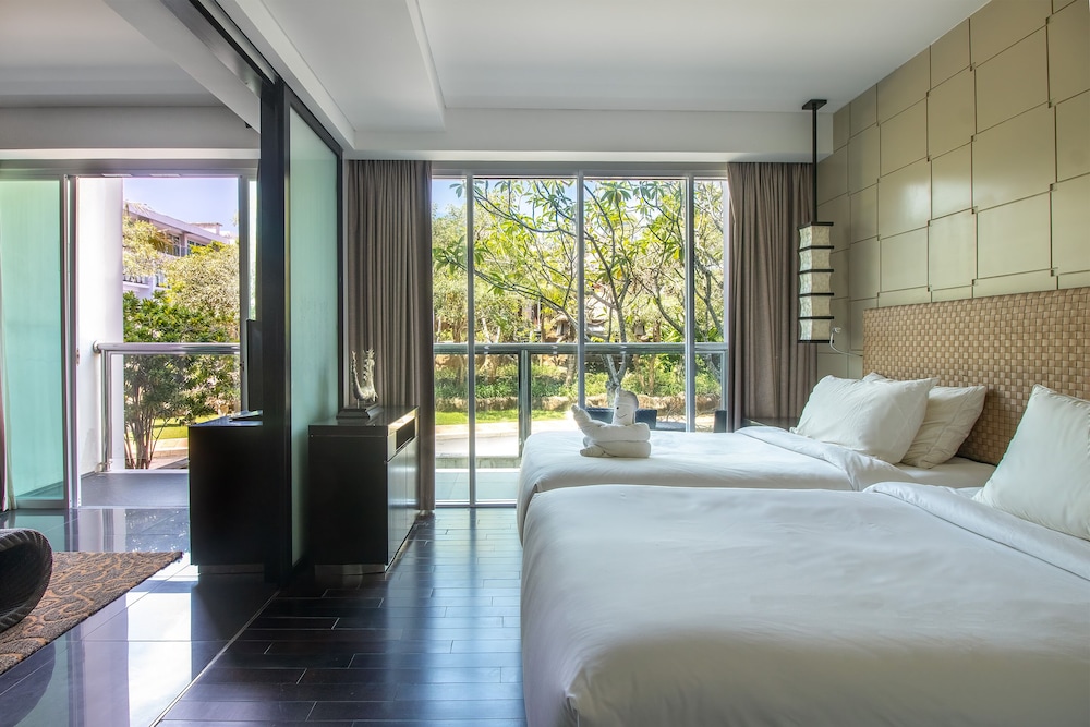 The Sakala Resort Bali 24/77