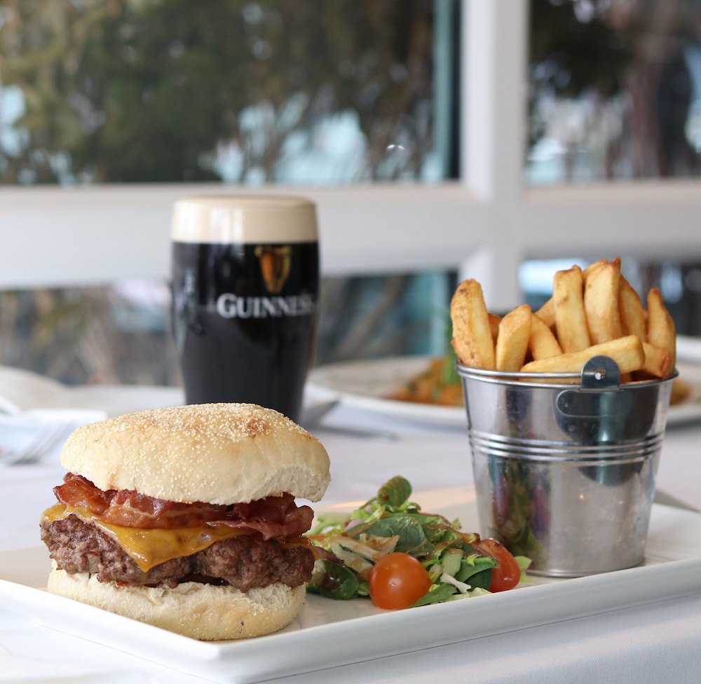 Flannerys Hotel Galway 30/60