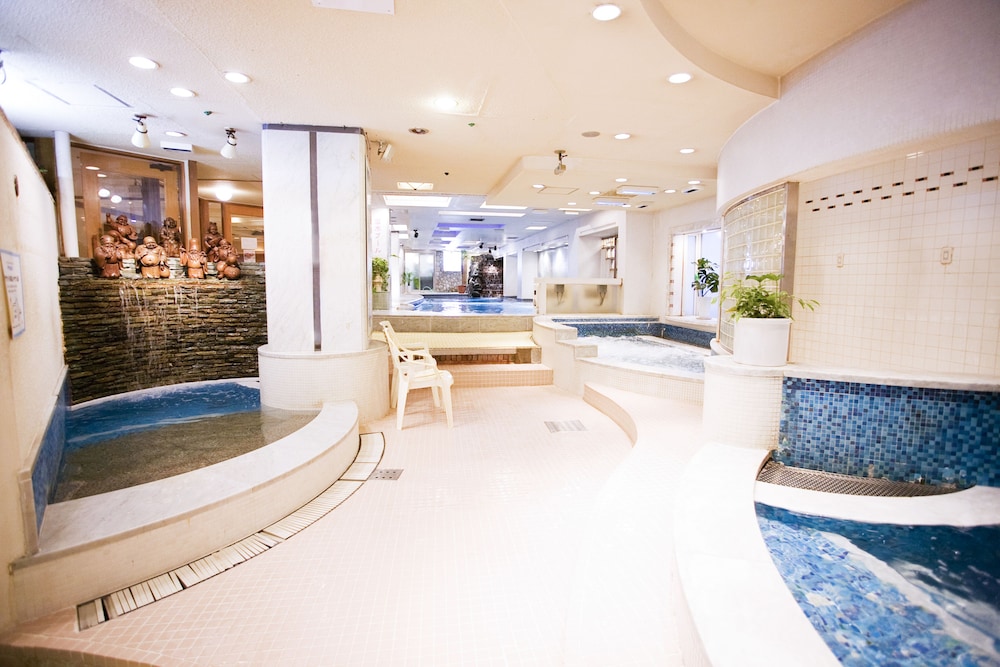 Capsule inn Osaka - Caters to Men 12/74