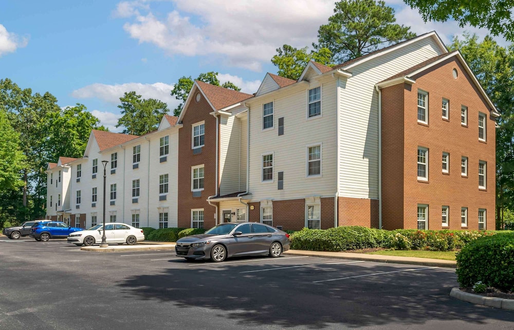 Extended Stay America Suites Newport News Yorktown 49/53