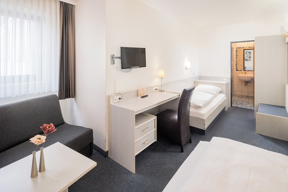 Hotel Rennschuh 15/49