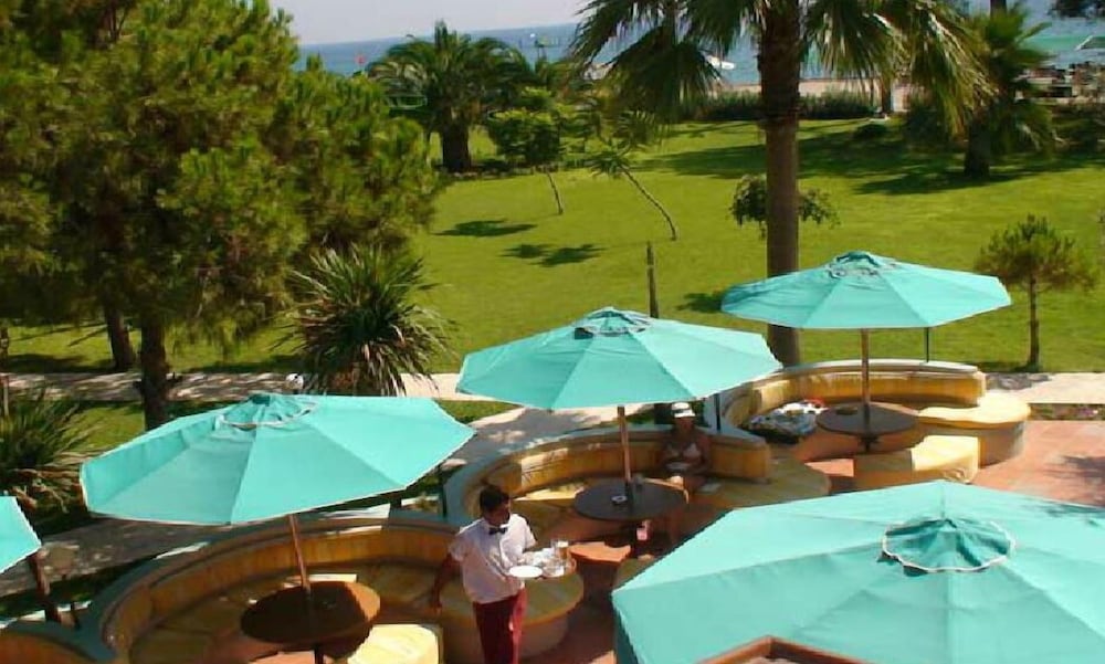 Club Boran Mare Beach 16/50