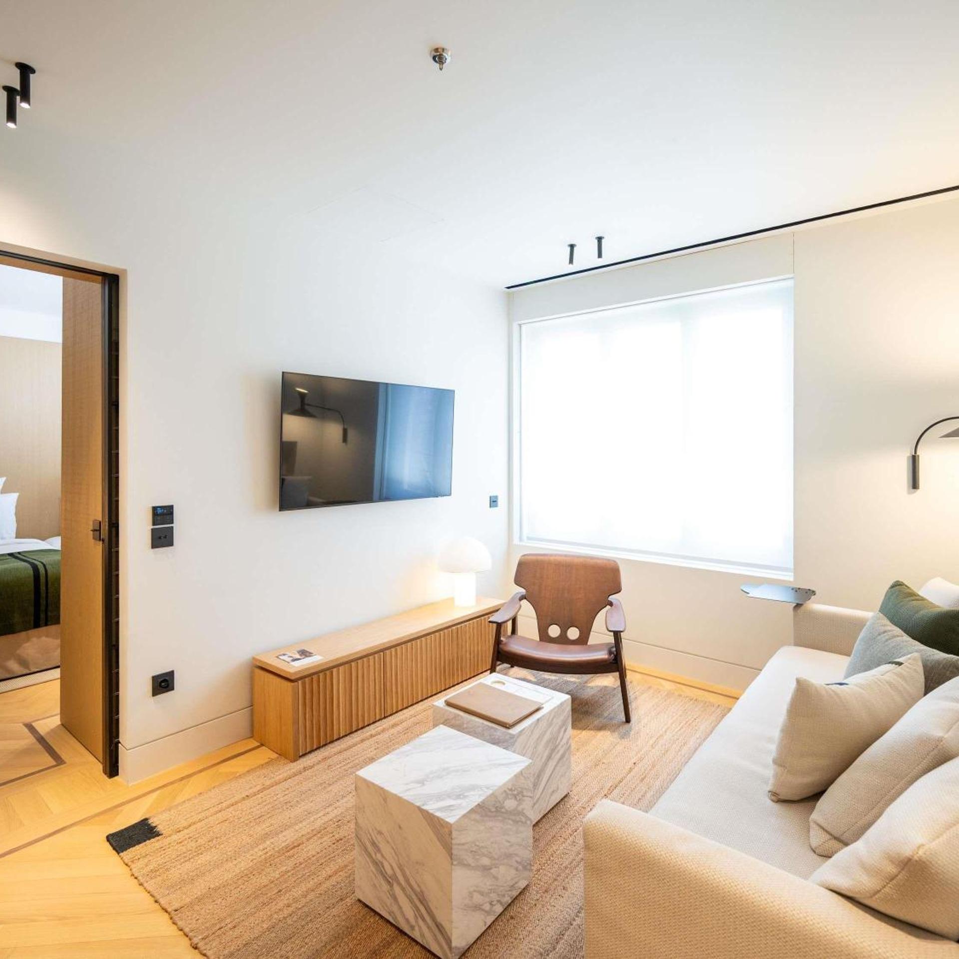 جناح تنفيذي بسرير كينج وسريرين منفصلين، Athens Capital Suites-MGallery Collection 10/11
