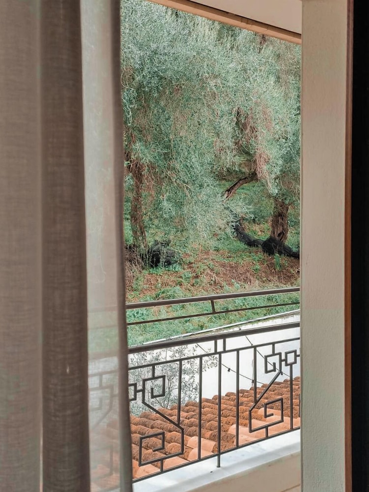 Dracos Hotel 27/56