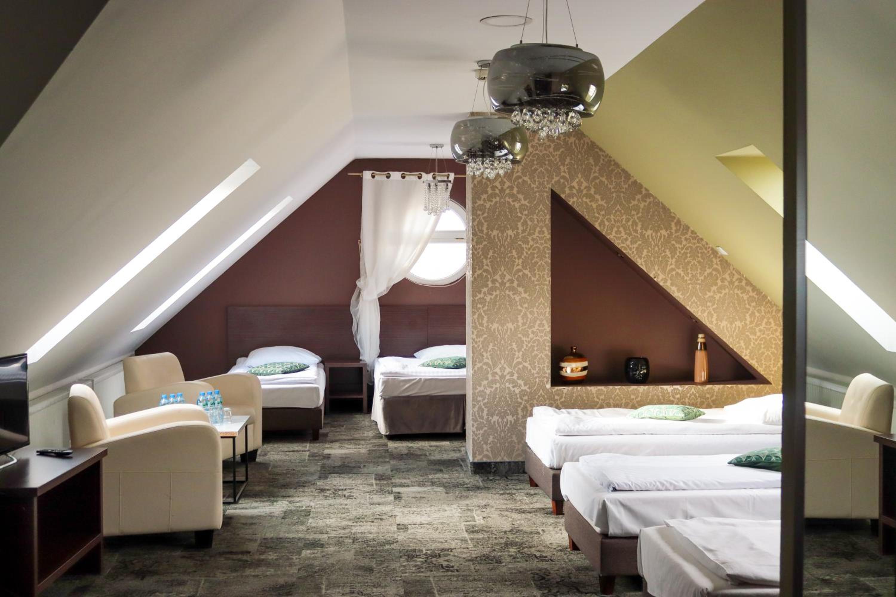 rooms