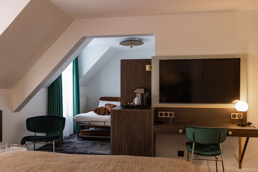 Best Western Plus L'Artist Hotel 76/78