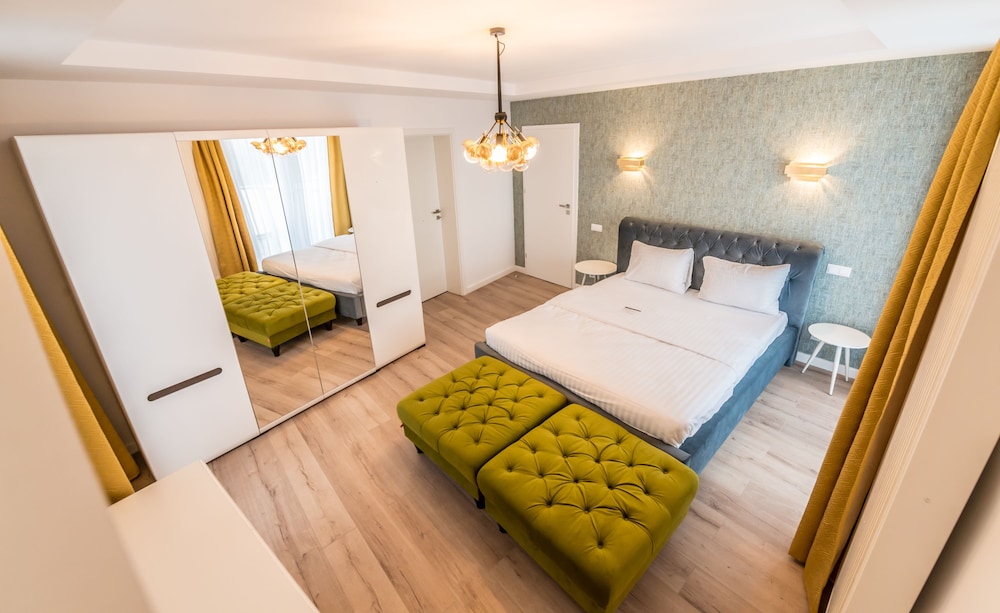 Uba Aparthotel 10/50
