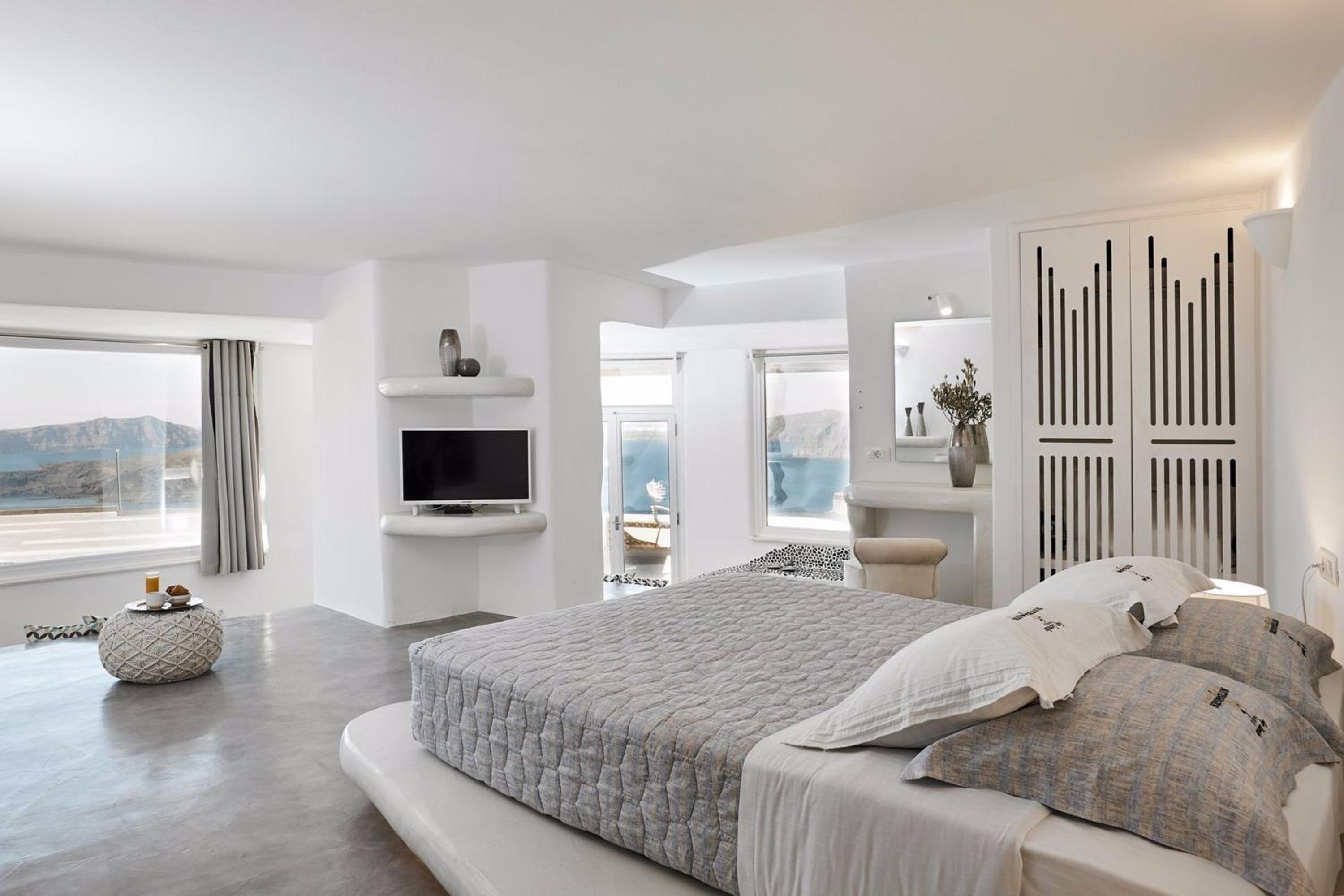 Vip, Suite, Panoramic Caldera View, Outdoor Jetted Tub