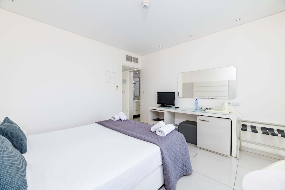 Tasia Maris Oasis Hotel 32/77