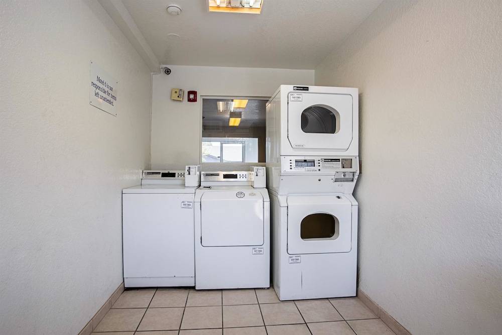 Motel6 Prescott, AZ 40/58