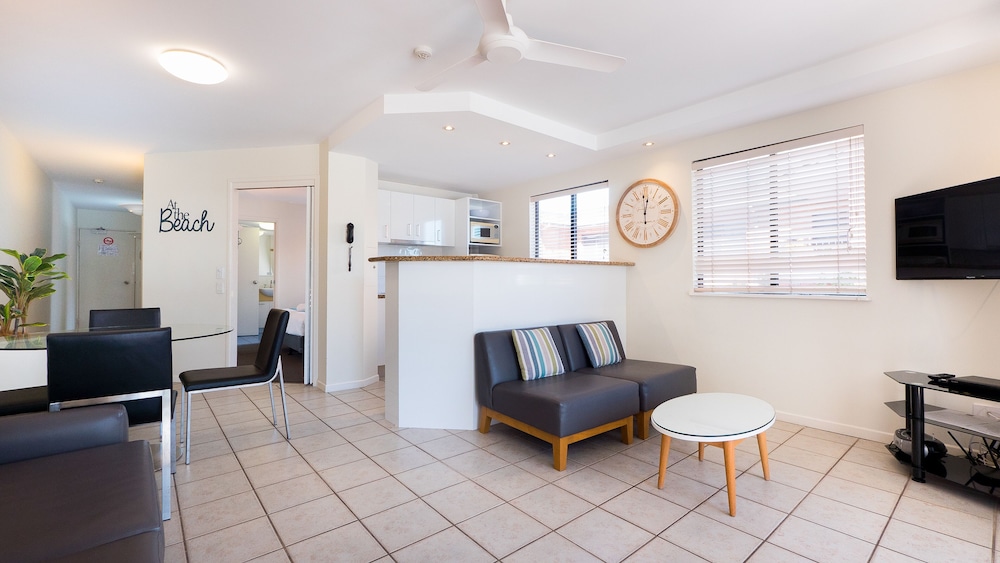Aegean Mooloolaba 13/65