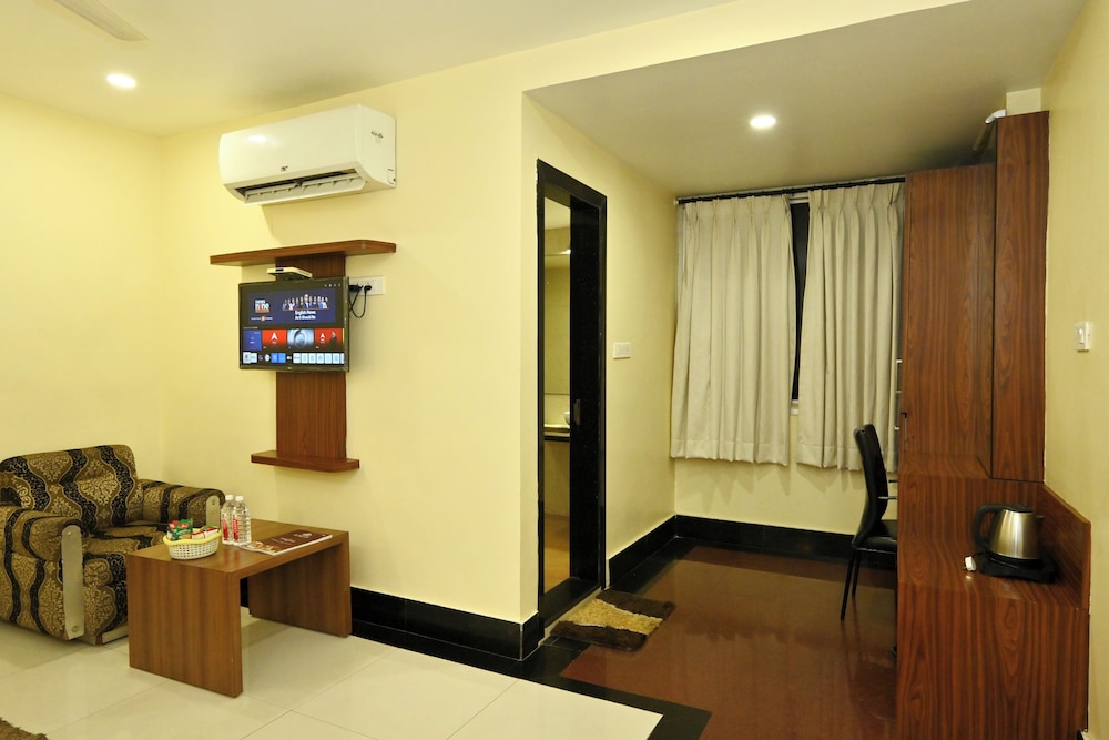 Hotel Simran 26/43
