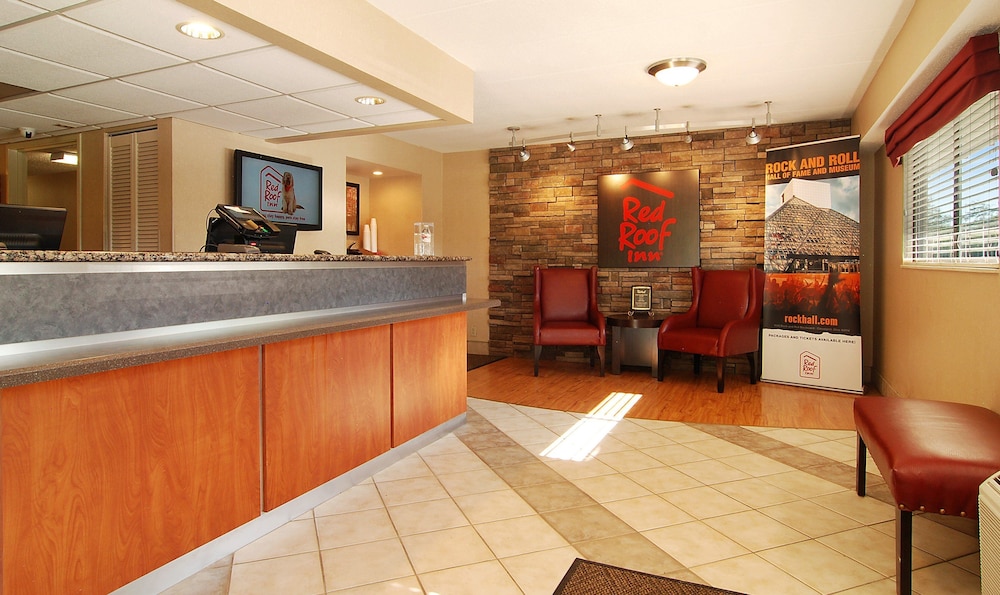 Red Roof Inn Cleveland - Westlake 8/35