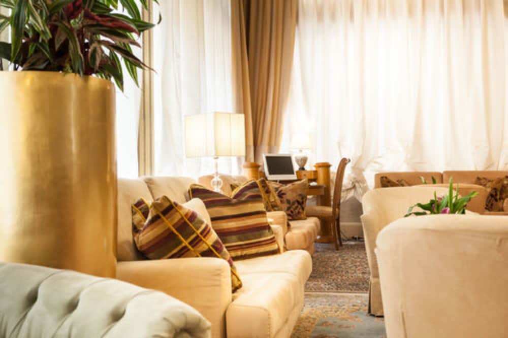 Hotel San Luca Verona 45/68