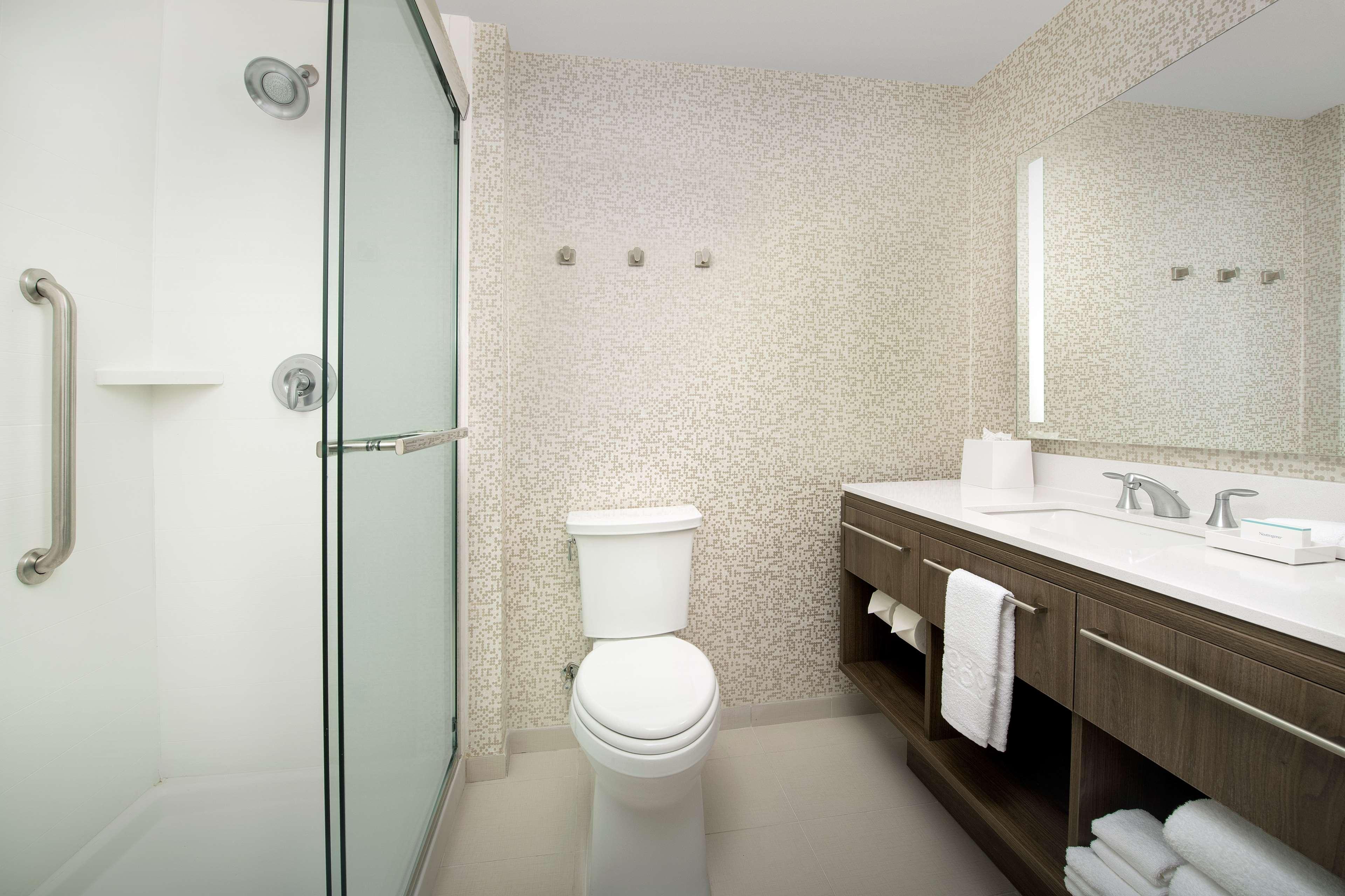 Studio, Suite, King Bed, Accessible, Home2 Suites by Hilton St. Augustine I-95, FL 2/3