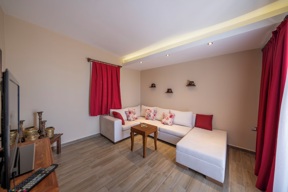 Mira, Suite, Queen Bed, Sea View