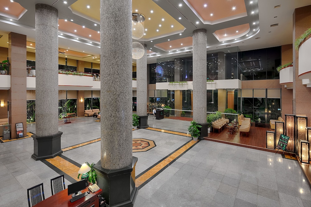 Halong Plaza Hotel 10/50