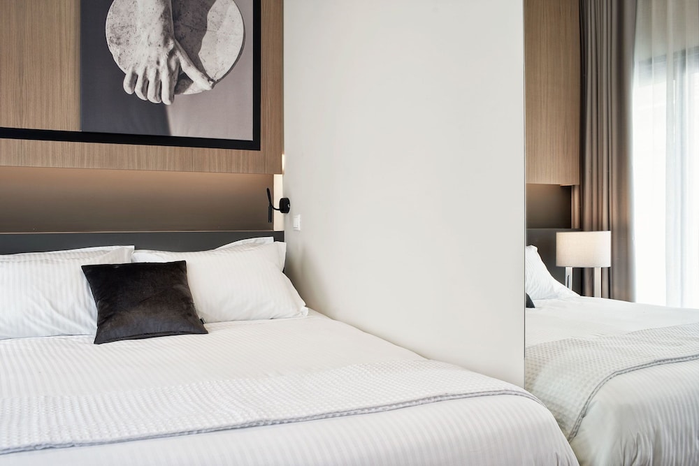 Urban Frame Hotel 5/46