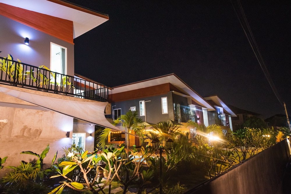 Villa Rajapruek 3/50