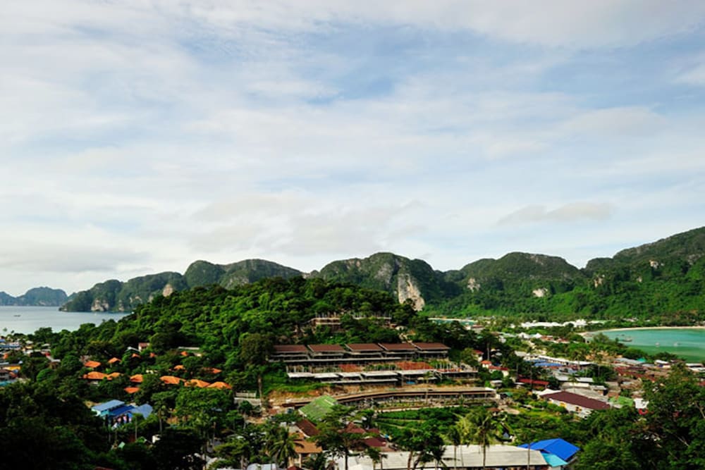 PHI PHI ARBOREAL RESORT 45/50