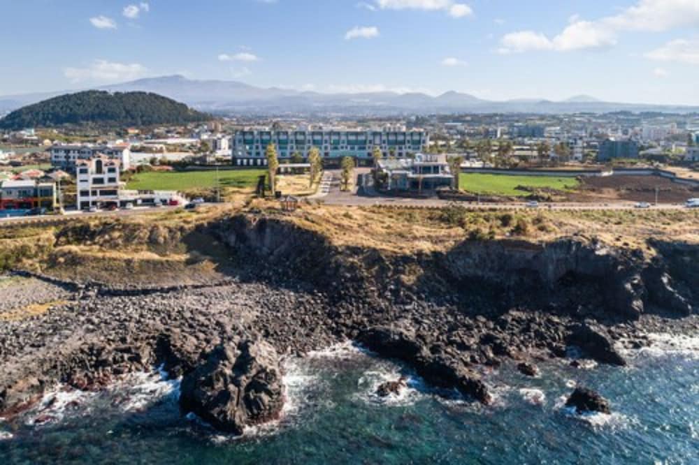 UNI HOTEL JEJU 65/69
