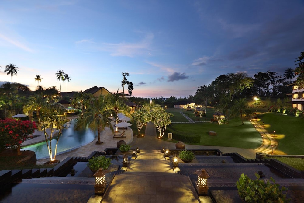 Grand Luley Resort 58/62