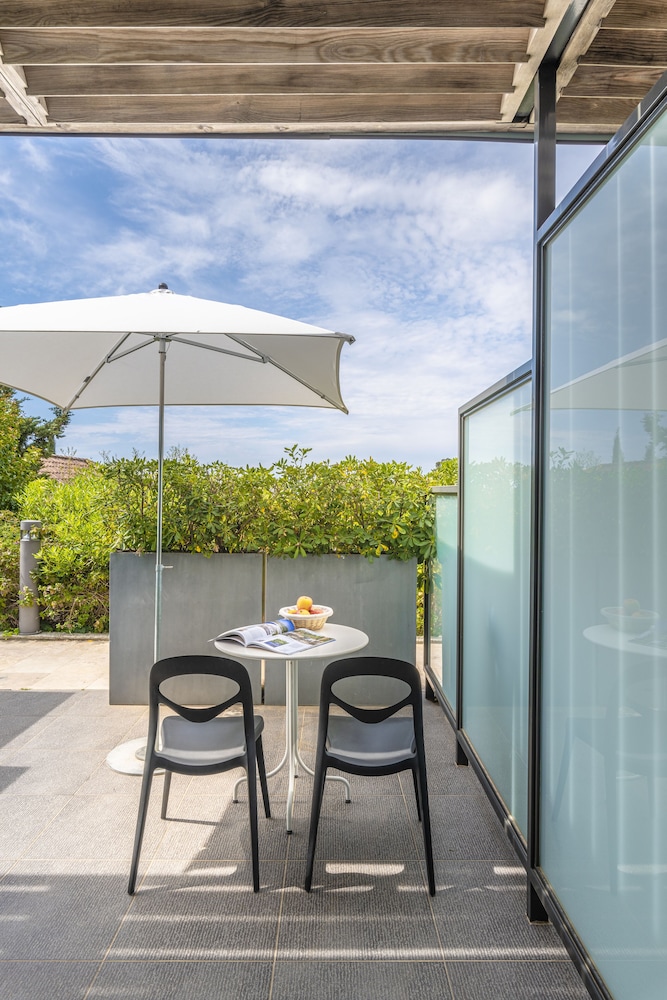 Les Terrasses Du Bailli 22/50