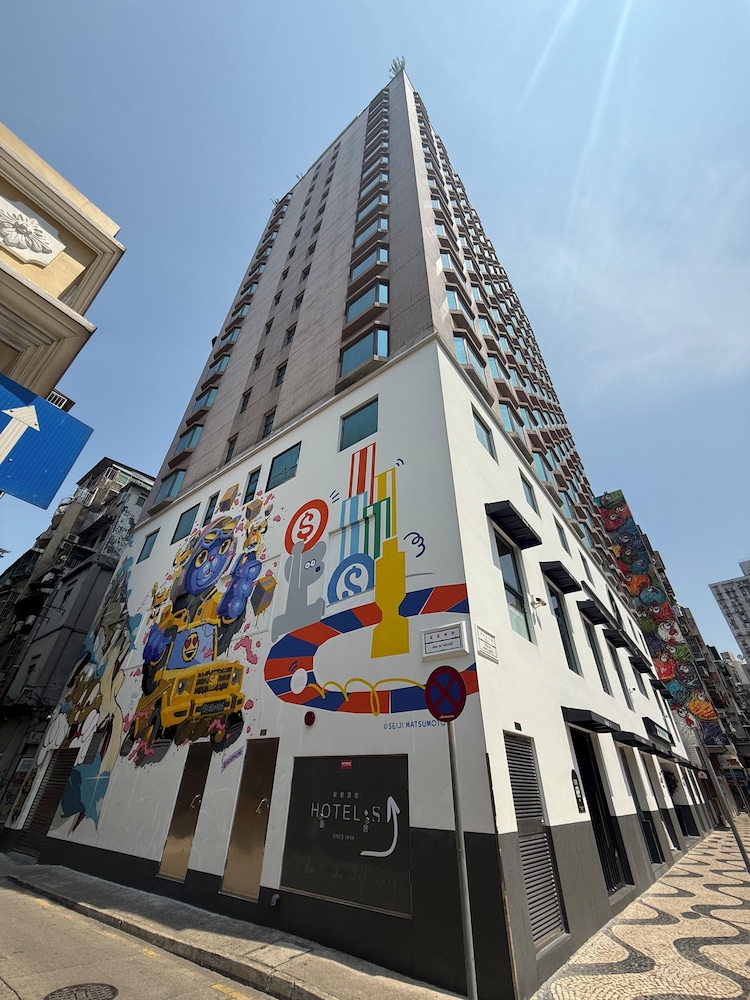 hotel
