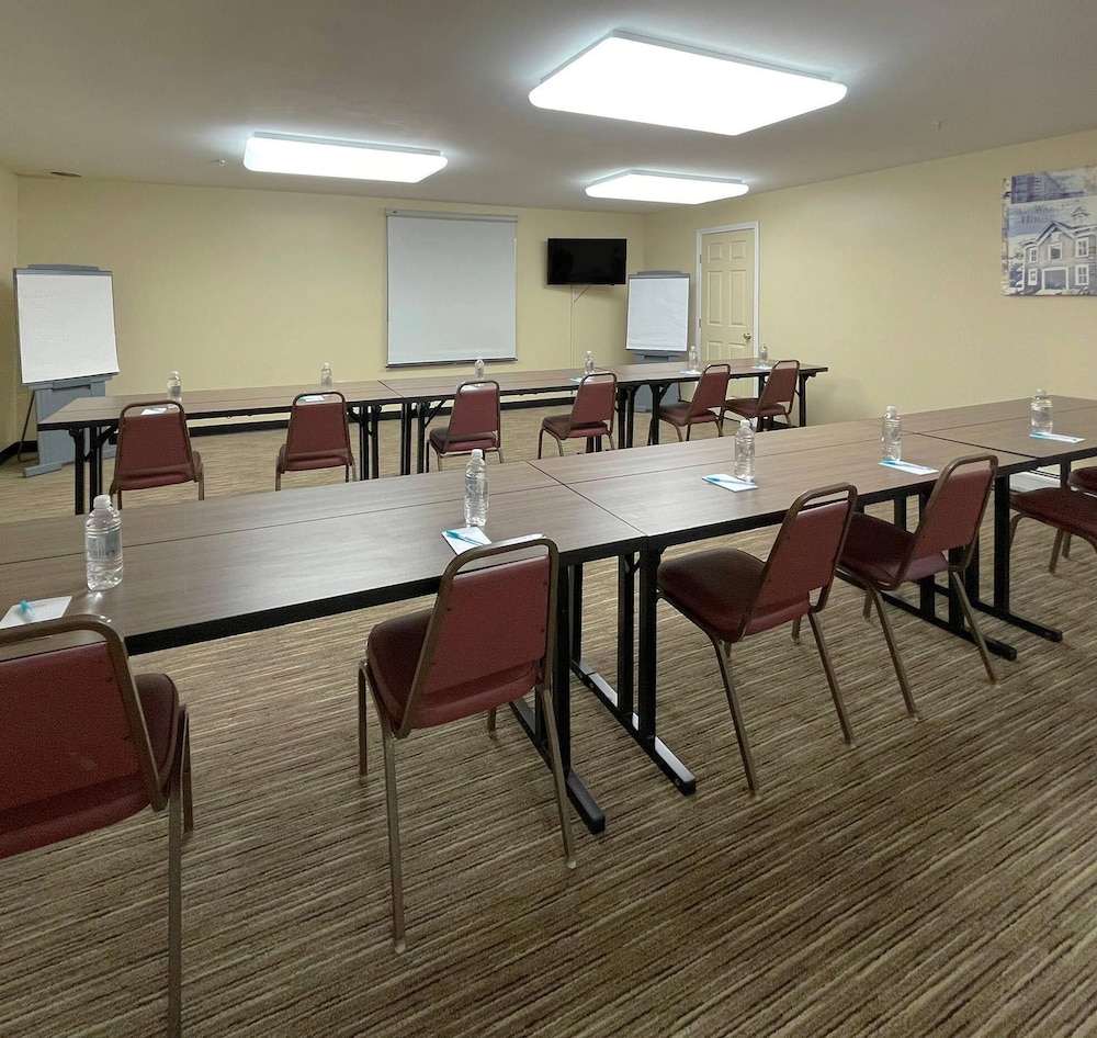 Smart Suites, an Ascend Collection Hotel 44/50