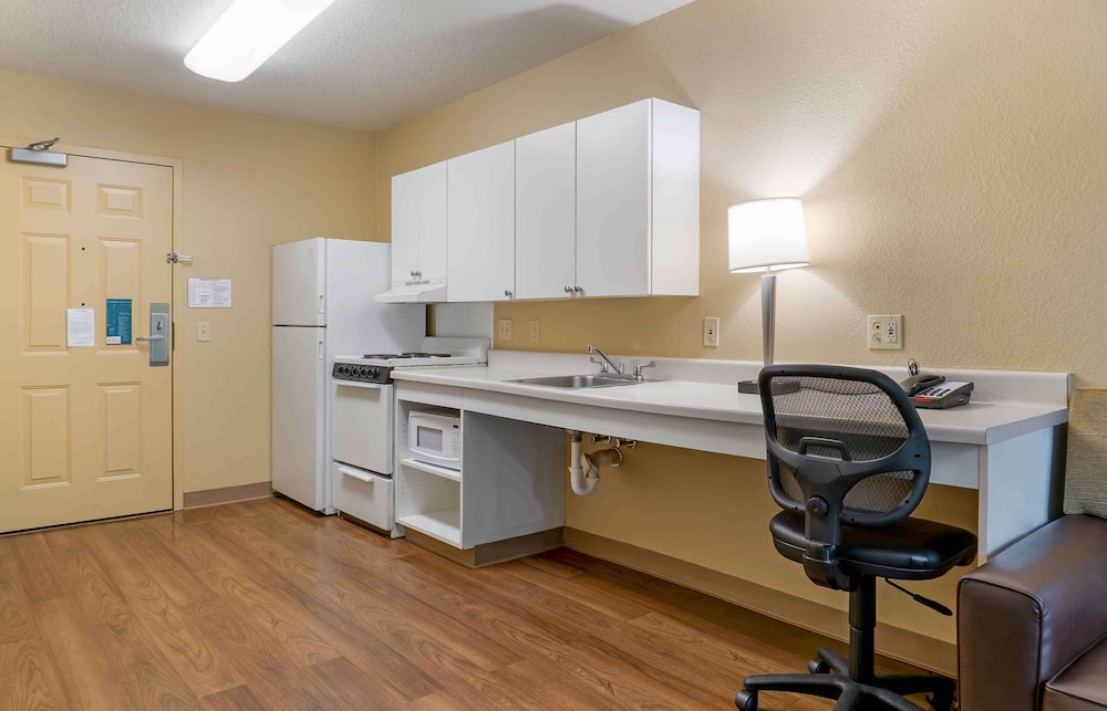 Extended Stay America - Detroit - Novi - Orchard Hill Place 48/57