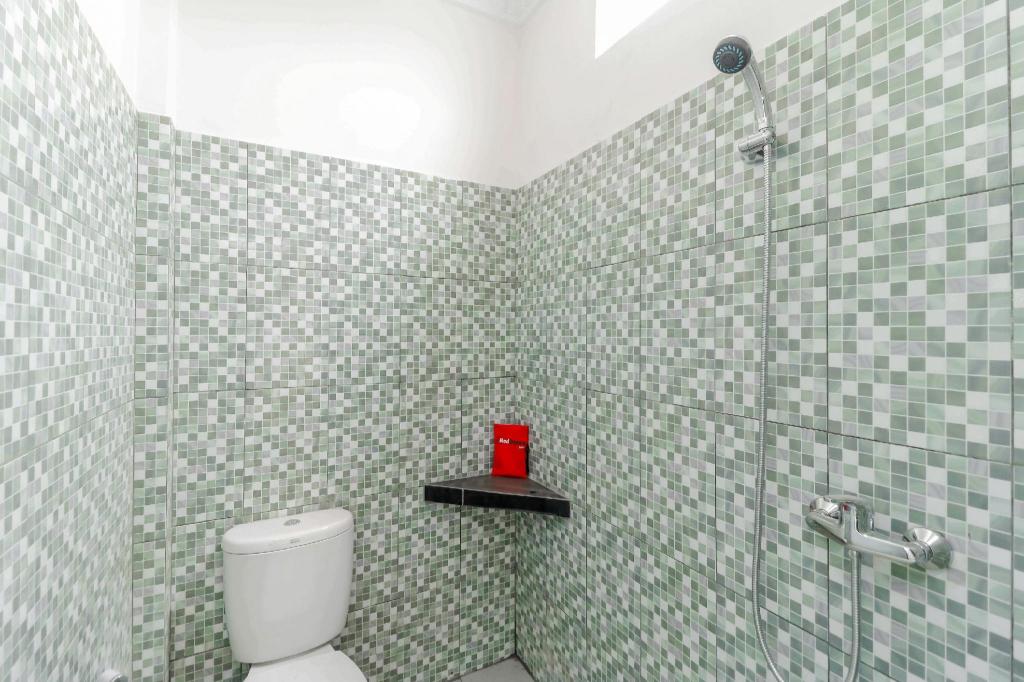 Reddoorz Plus Near Palembang Square Mall 33/33
