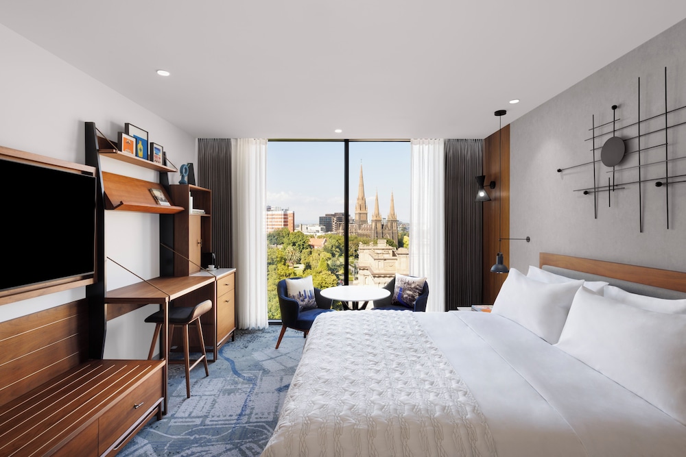 Le Meridien Melbourne 7/50