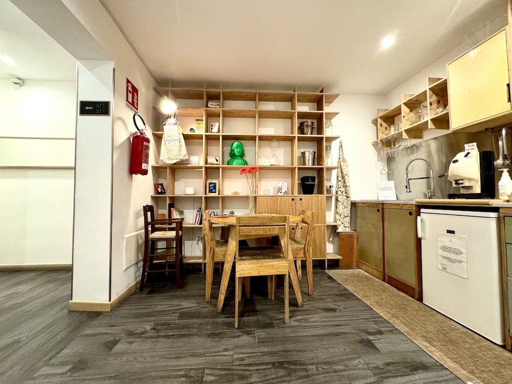 AQUAROOMS 37/50