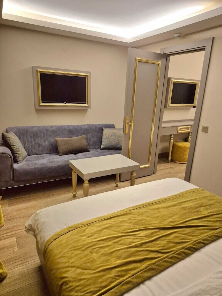 Taksim La Marino Hotel 37/50