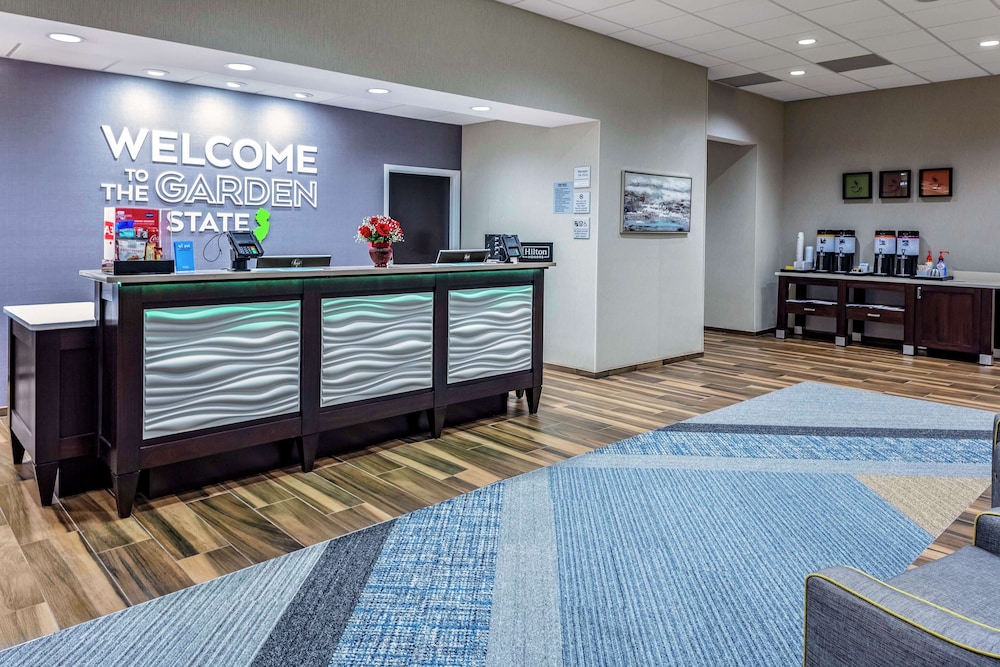 Lobby at HAMPTON INN CRANBURY NJ, CRANBURY - NJ