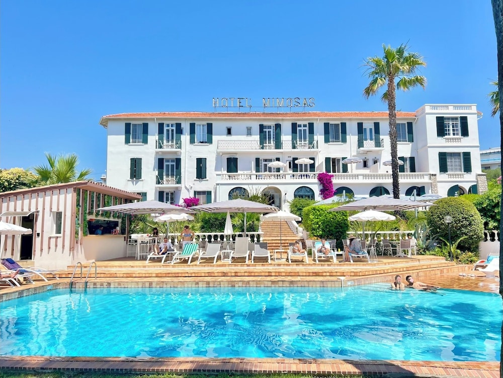 Hôtel Des Mimosas 3/47